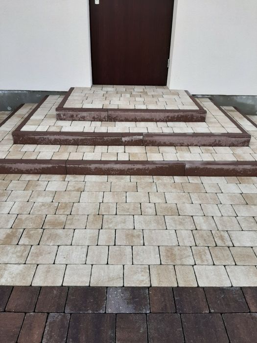 Układanie kostki brukowej