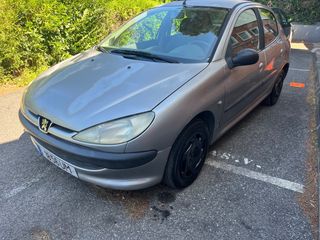 Peugeot 206 1.1 Color Line