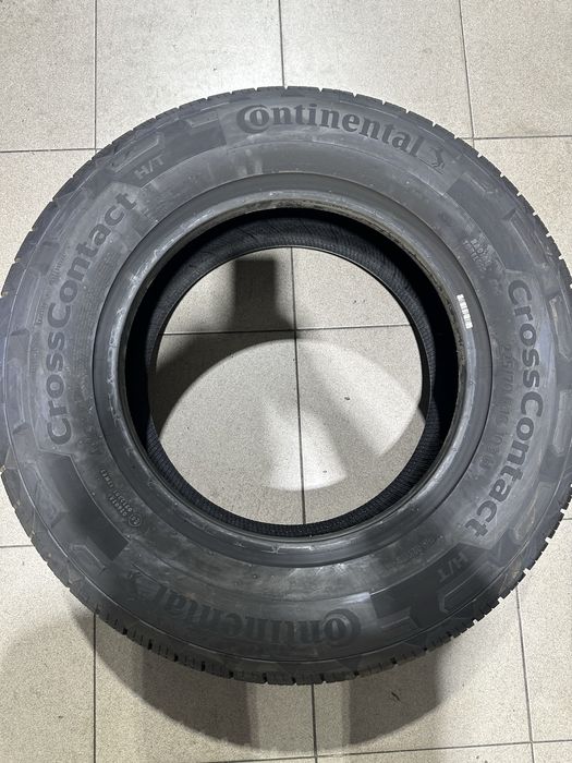 225/70R16 pneus continental