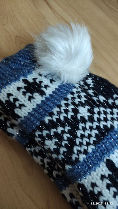 Skarpety damskie ocieplane, antypoślizgowe, nowe