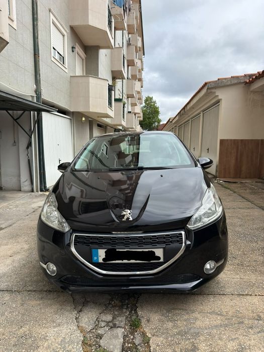Peugeot 208 1.4 HDi 68 cv | Muito Económico