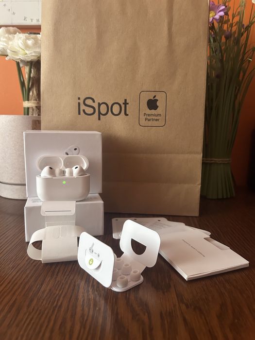 Apple AirPods Pro 3 (2025)