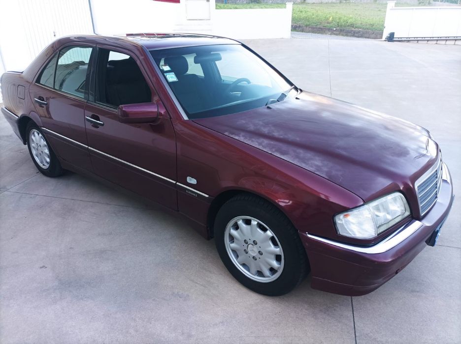 Vendo Mercedes C220 — photo 4