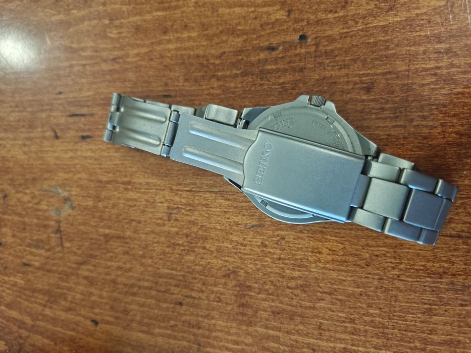 Часы премиум класса Seiko titanium 100м.