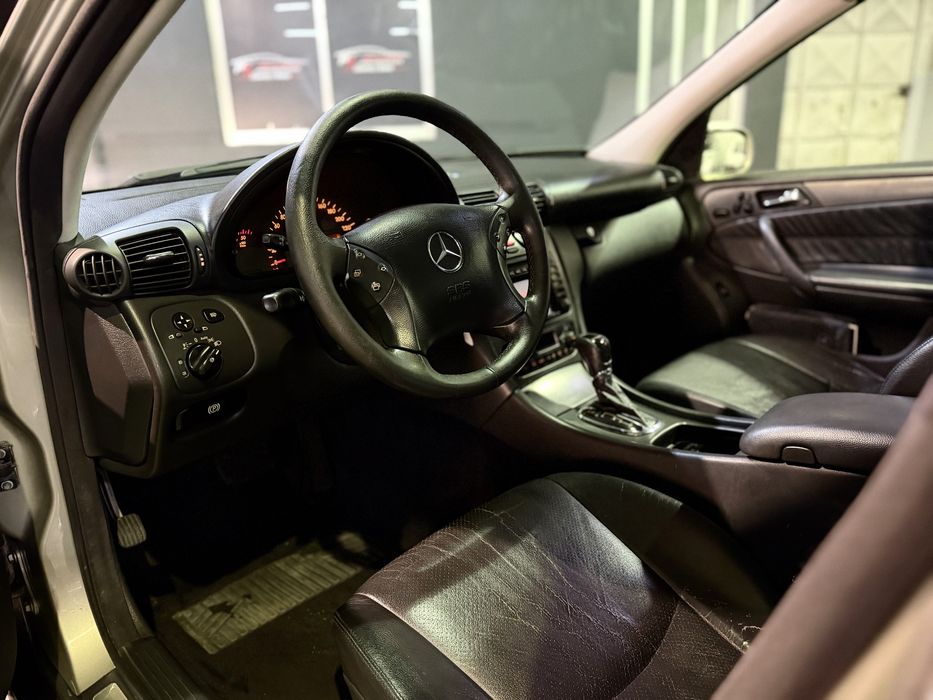 Mercedes-Benz C270 Avantgard