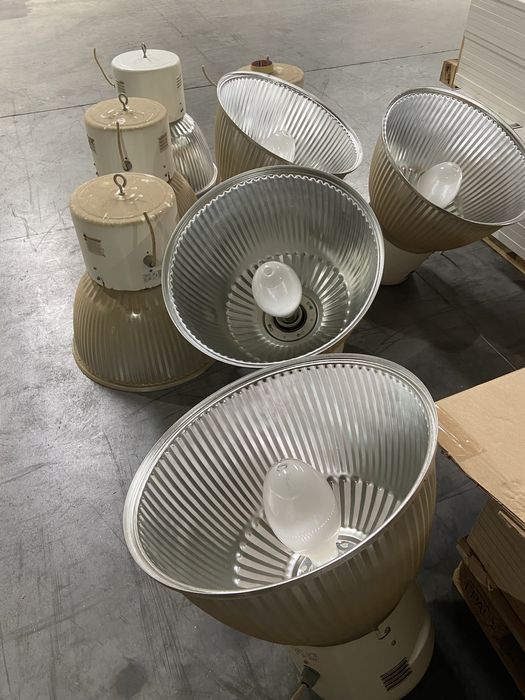 Campânulas industriais