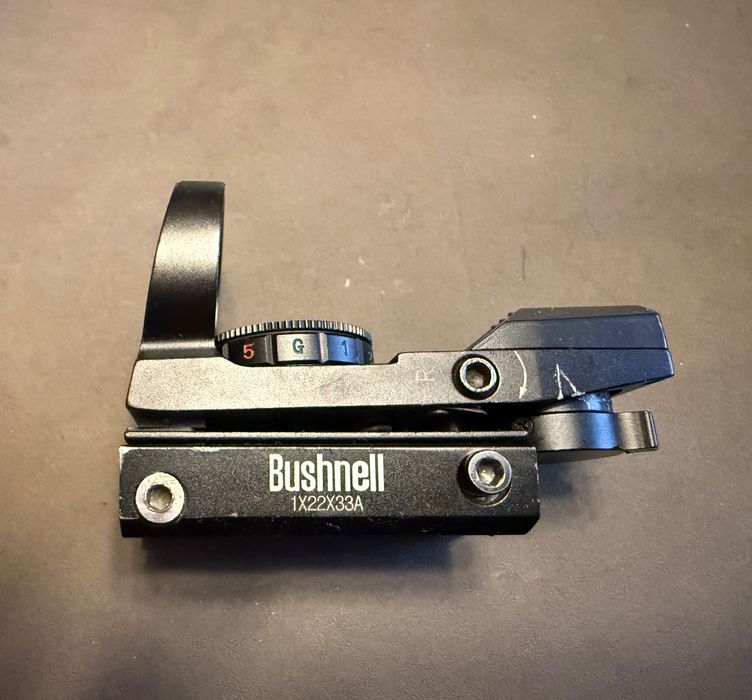 Голографічний приціл Bushnell 1X22X33A (ластівчин хвіст 11 мм) + оригінальний приклад Hatsan Escort