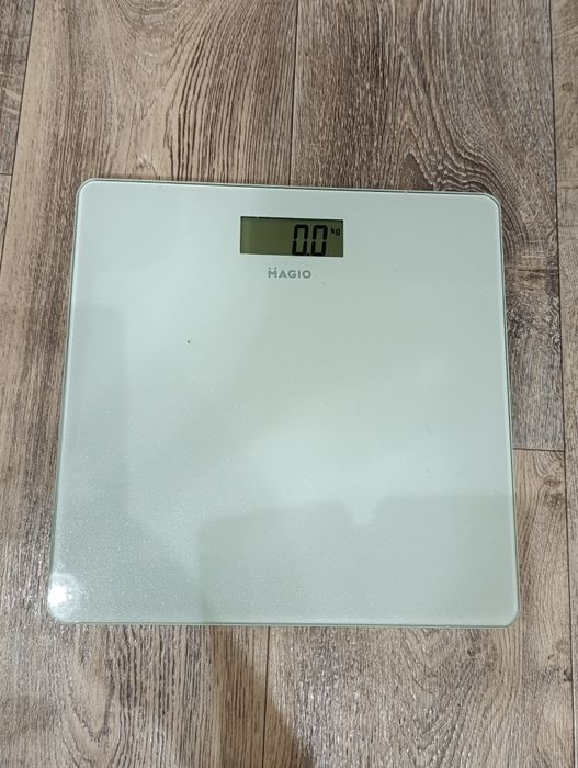 Весы напольные Magio MG-812