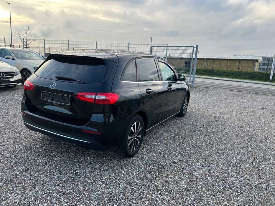 Разборка MERCEDES W169/W176/W177/W242/W245/W246/W247 бампер фара крило