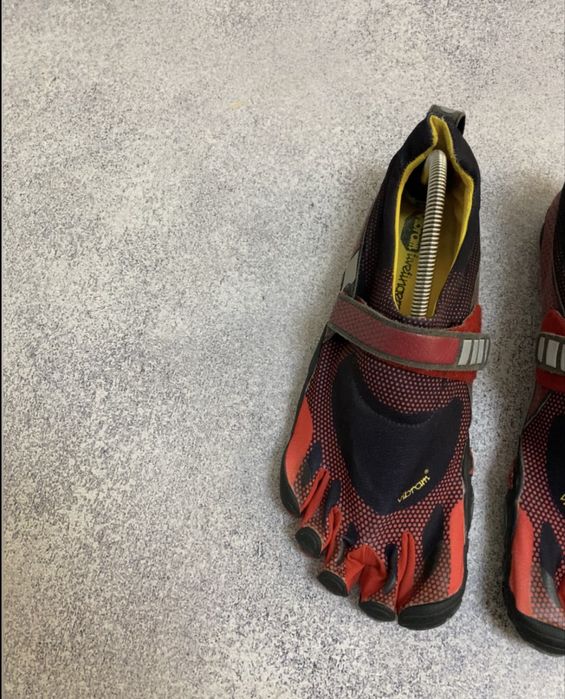 Vibram Fivefingers кросівки 5 пальців трекінгові чоловічі
