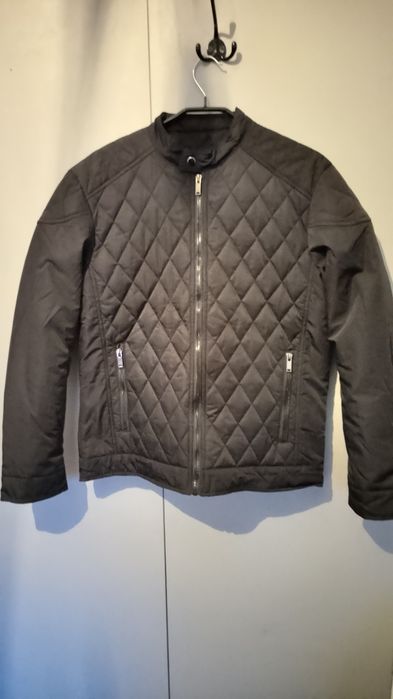 Куртка демісезонна