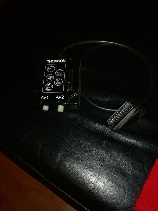 Adaptador scart (portes incluídos em correio registado)