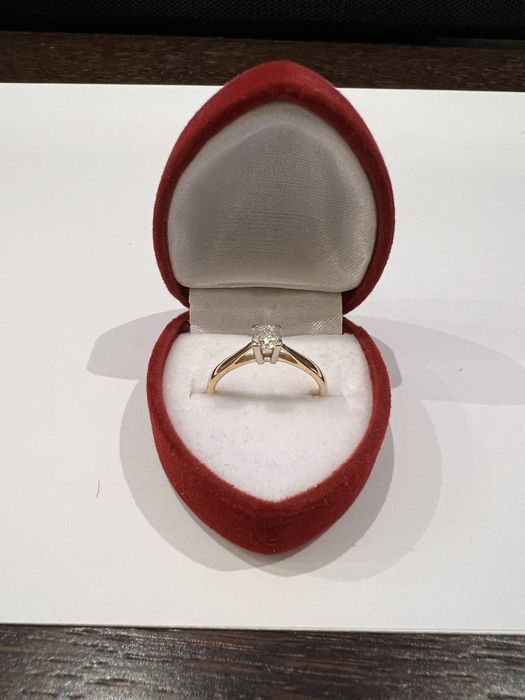 Pierścionek zaręczynowy złoto 585 brylant 0,265ct rozmiar 10