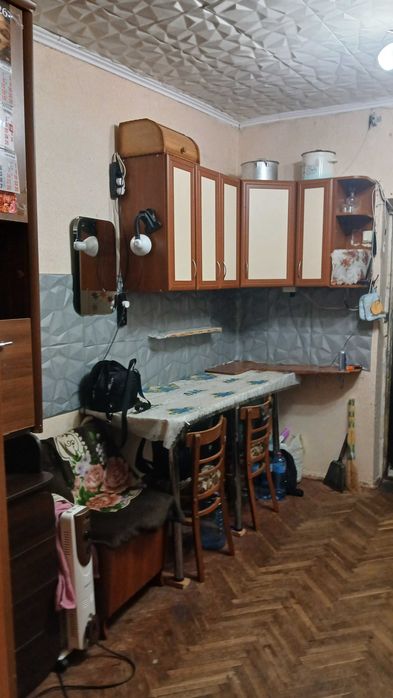 Продається кімната в гуртожитку