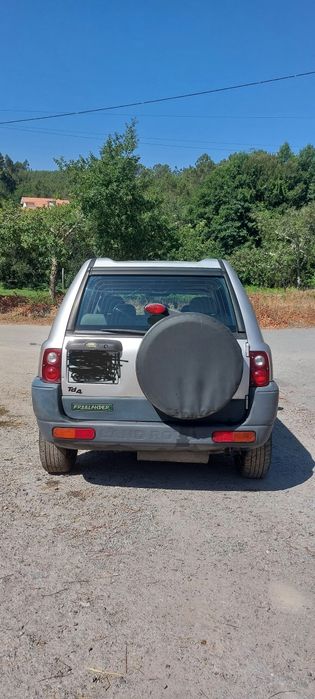 Land Rover Freelander 2.0 TD4 | 4x4 | Bom Estado | Pronto a Circular