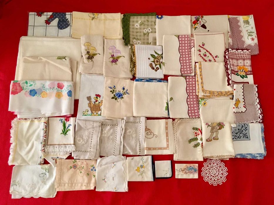 Lote de têxteis antigos para casa