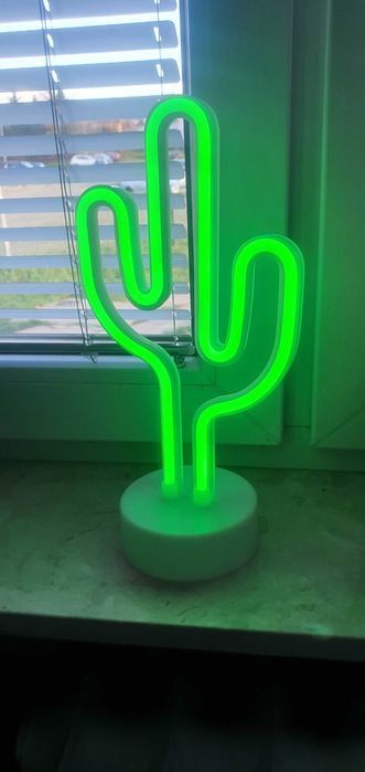 Lampka ledowa w kolorze zielonym