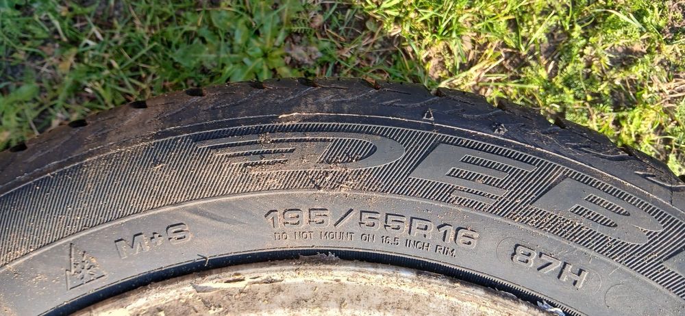 Zimowe opony Dębica 195/55 komplet + Felgi R16 5x100 subaru