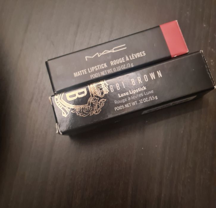 Batons de luxo novos