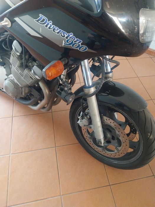 Moto disponível para venda