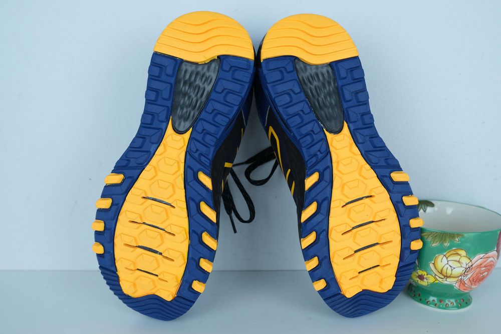 New Balance MT410  męskie buty  r 42 nowe