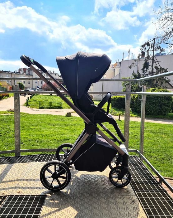 Spacerówka Carrello Ultra przód - tył , obrotowa !!Nowa !! Sklep