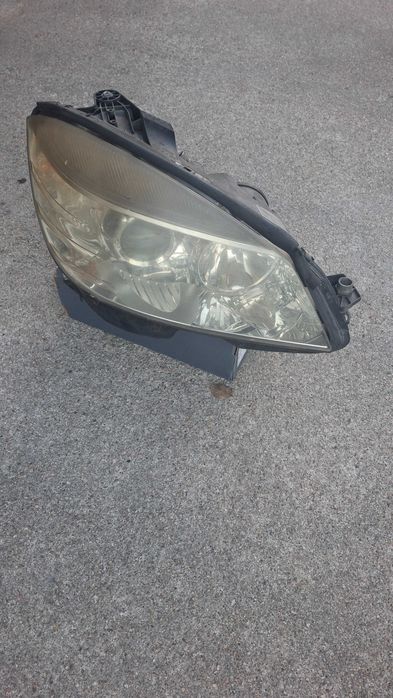 Optica Direita Mercedes c 220 avangard 2008
