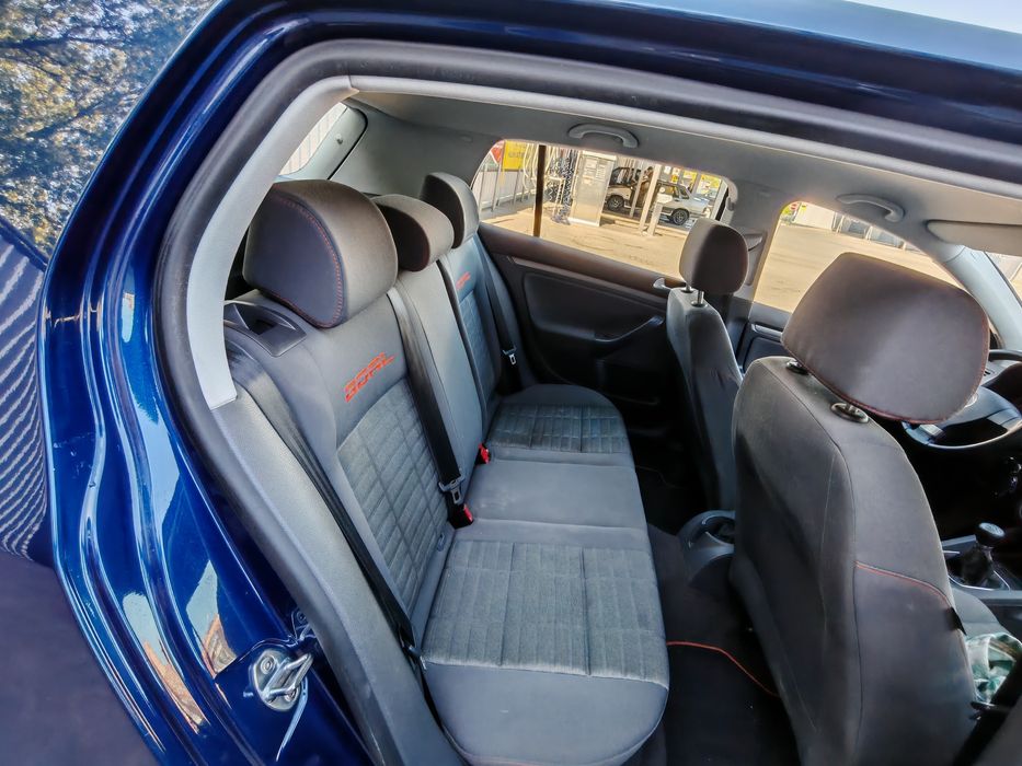 Volkswagen Golf 5 1.6 mpi