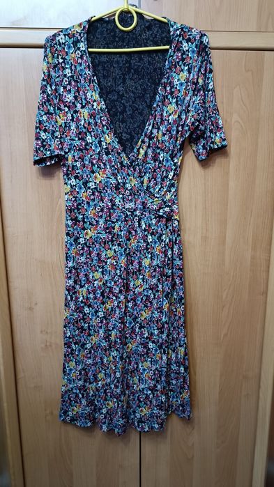 Плаття у квіточку