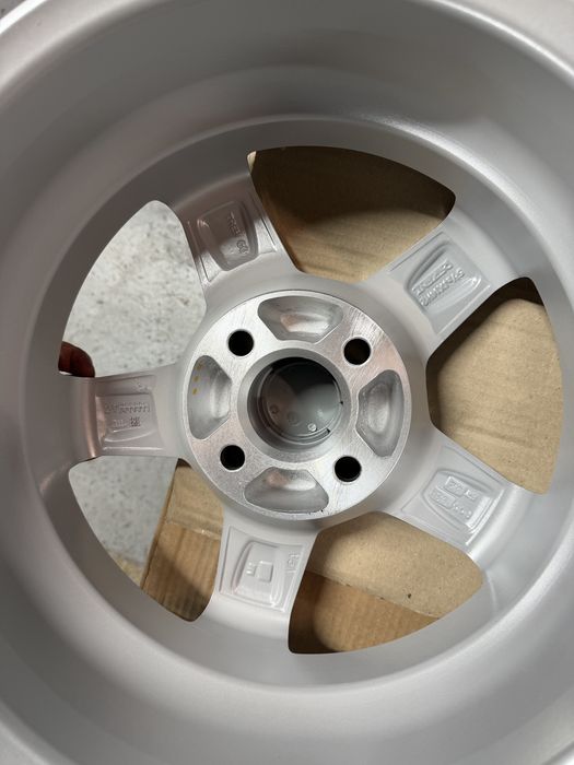 Диски R14 4 98 Dezent Dia 58,1 Et 32 J5,5 Склад Осокорки RLX