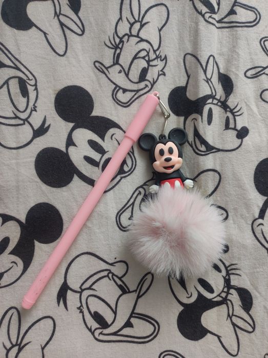 Nowy niebieski długopis z puszkiem Mickey Mouse
