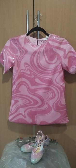 Продам платьице и туфельки