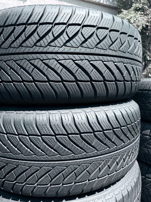 255 50 19 Goodyear Ultragrip Wrangler RSC 90% 2024 Шини Зима