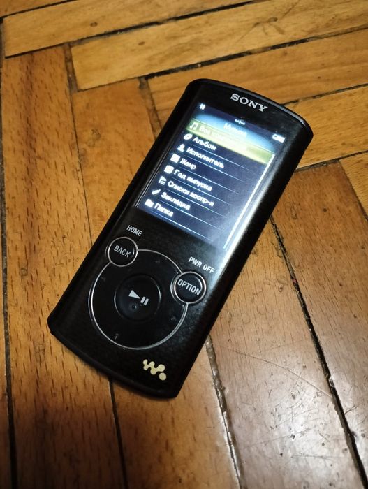 MP3  Sony  Walkman  Player Black (NWZ-E463/BM) 4 GB.