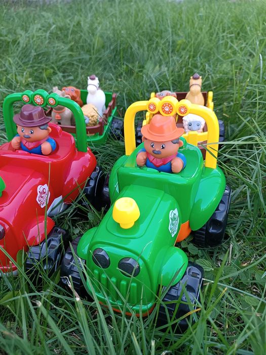 Музичний тракторець з тваринками (олх доставкою 920грн)