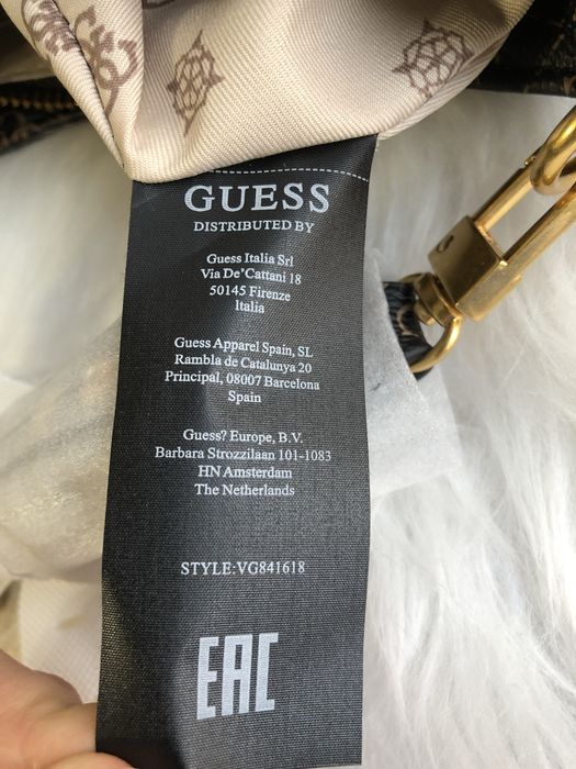 Жіноча сумка guess alexie коричнева.