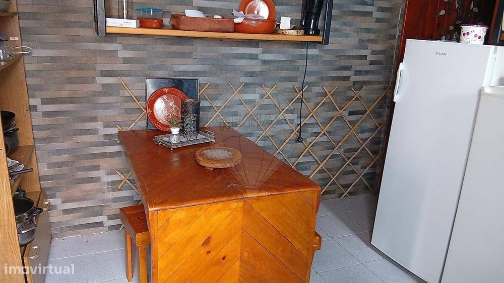 Moradia T4 para venda