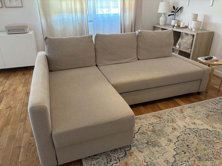 Sofá cama de 3 lugares com chaise long