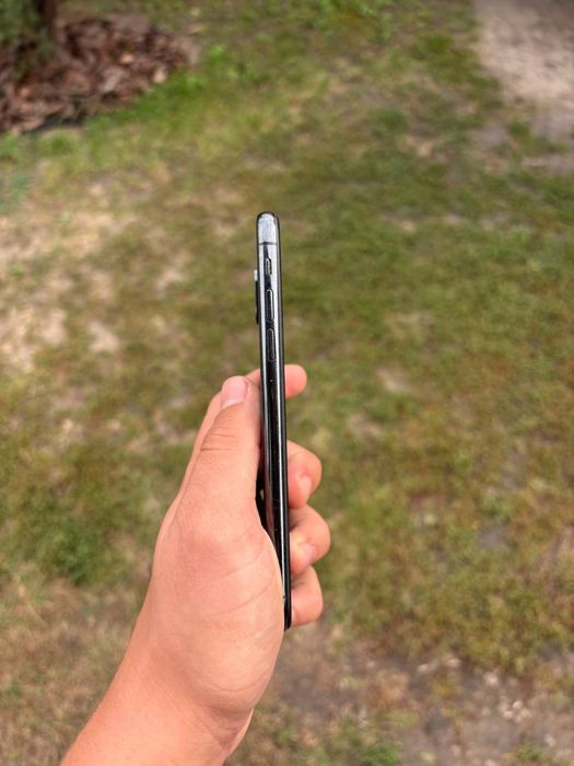 Продам IPhone X на 256 Gb