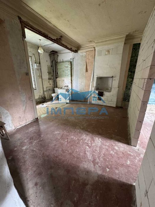 Продам 2к квартиру в Центрі