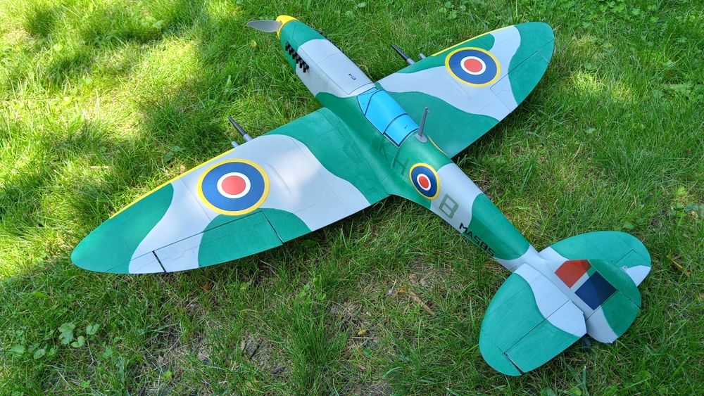 SPITFIRE Mk IX samolot RC (druk 3D)