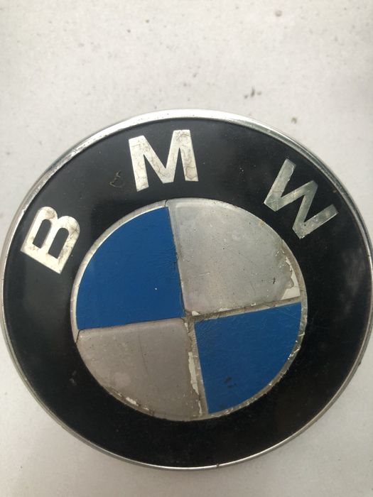 Розбір авто е28 Оригінальні емблеми BMW (металеві)