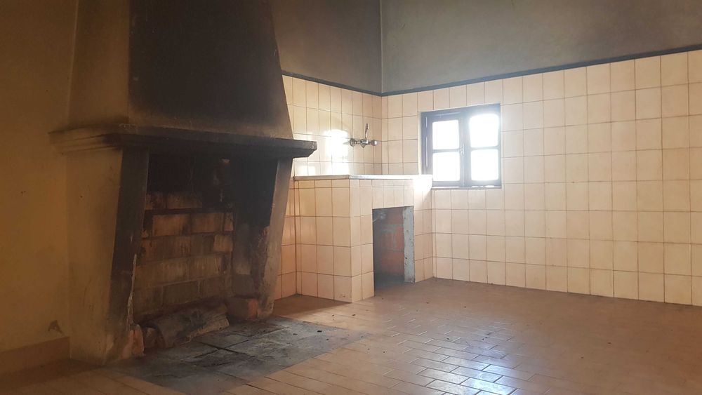 Moradia para restauro - Boticas