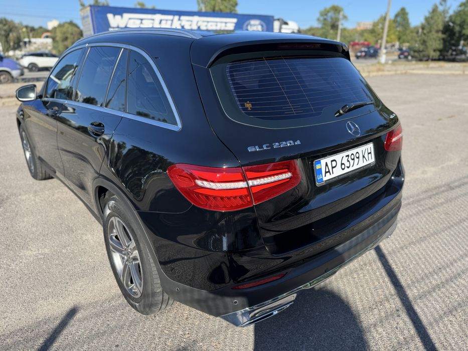 Продам Mercedes Bens GLC