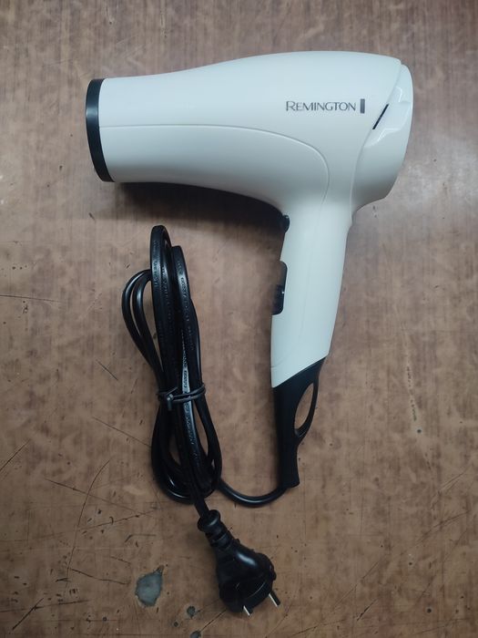 Фен для сушіння волосся 2000W Remington