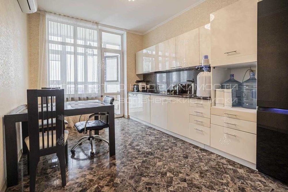 2-комнатная квартира по адресу бульвар Дружбы Народов (площадь 80 м²) - Atlanta.ua - фото 2