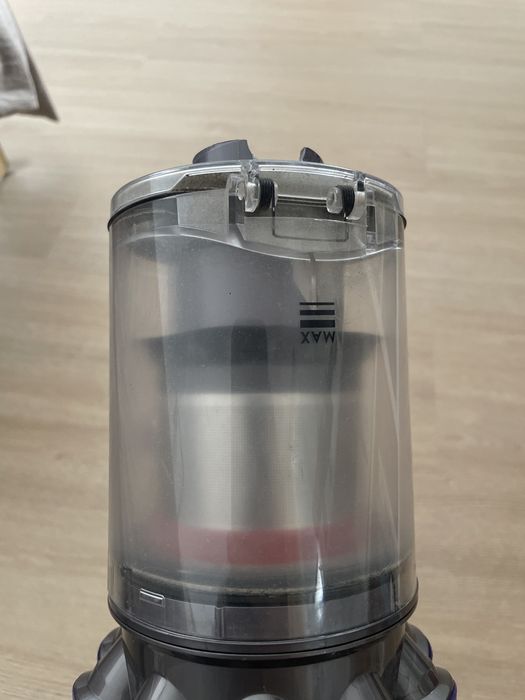 Dyson V12 avariado