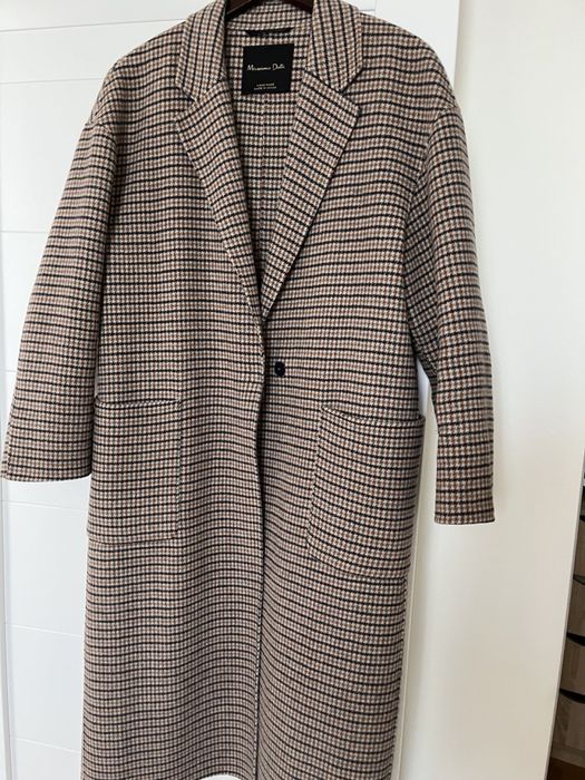 вовняне пальто в клітинку від бренду Massimo Dutti