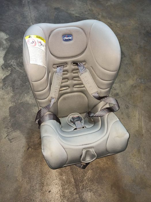 Artsana Chicco Car Seat 0–18 kg