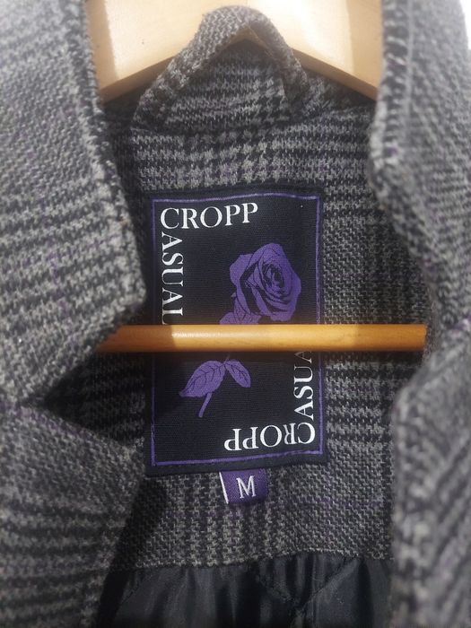 Płaszcz męski zapinany na guziki